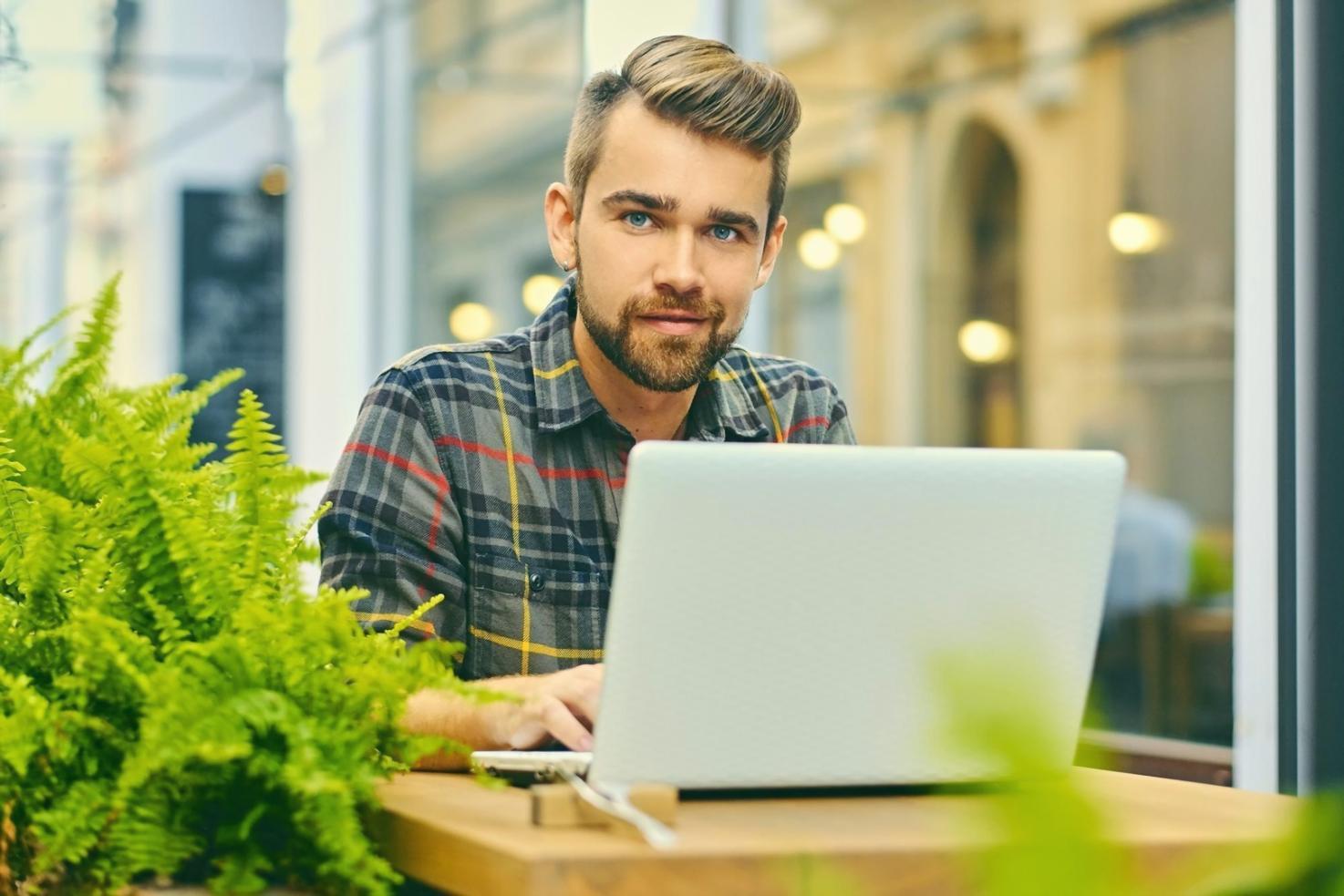 Schrittweise Kompetenzentwicklung in der KI-Logistik